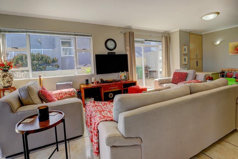 To Let 4 Bedroom Property for Rent in Pinnacle Point Golf Estate Western Cape